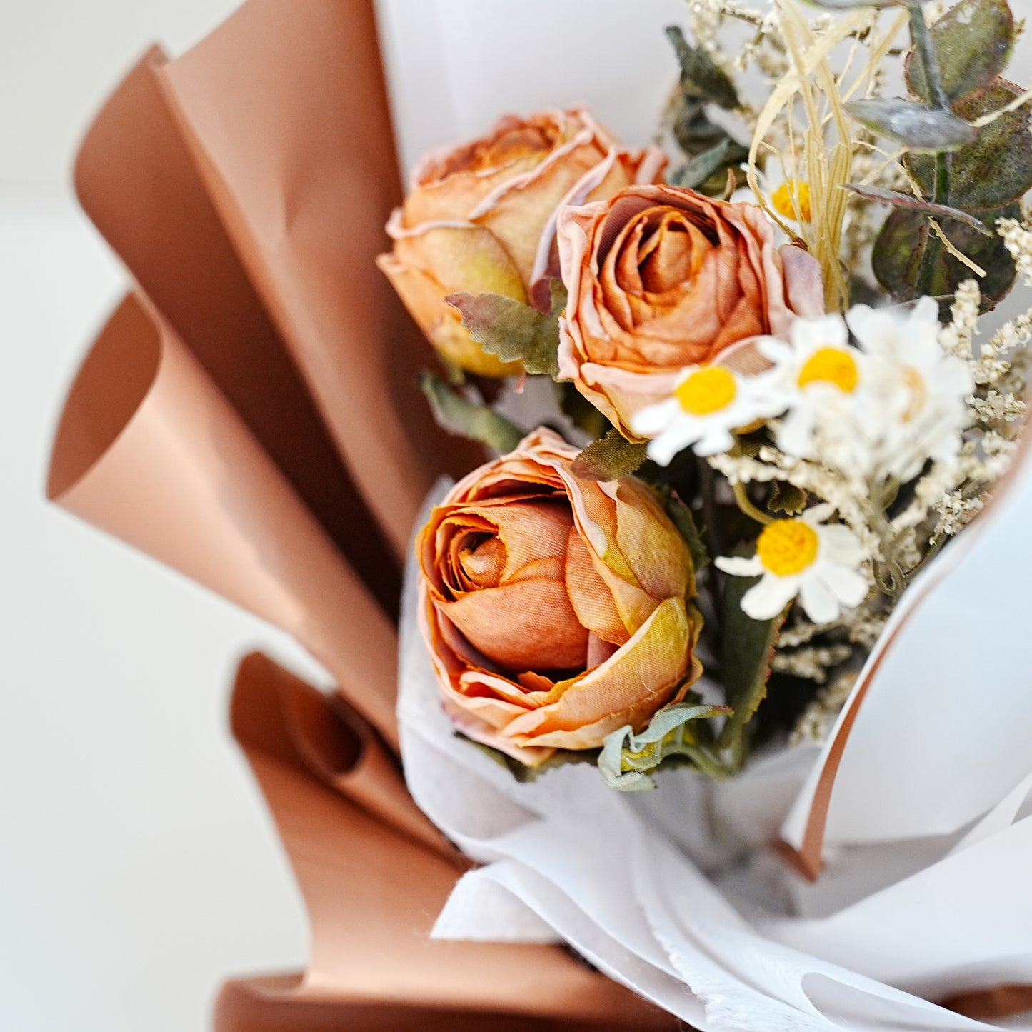 Everlasting Bouquet - Brown