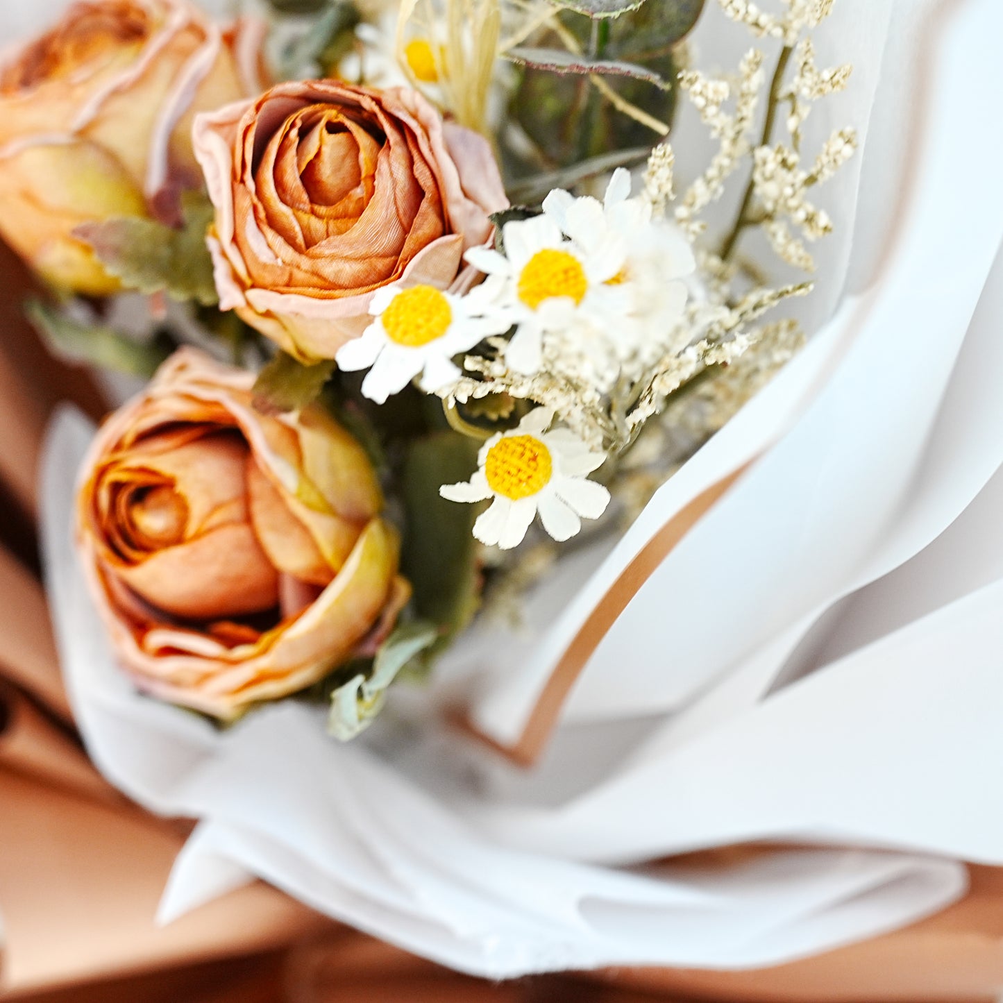 Everlasting Bouquet - Brown
