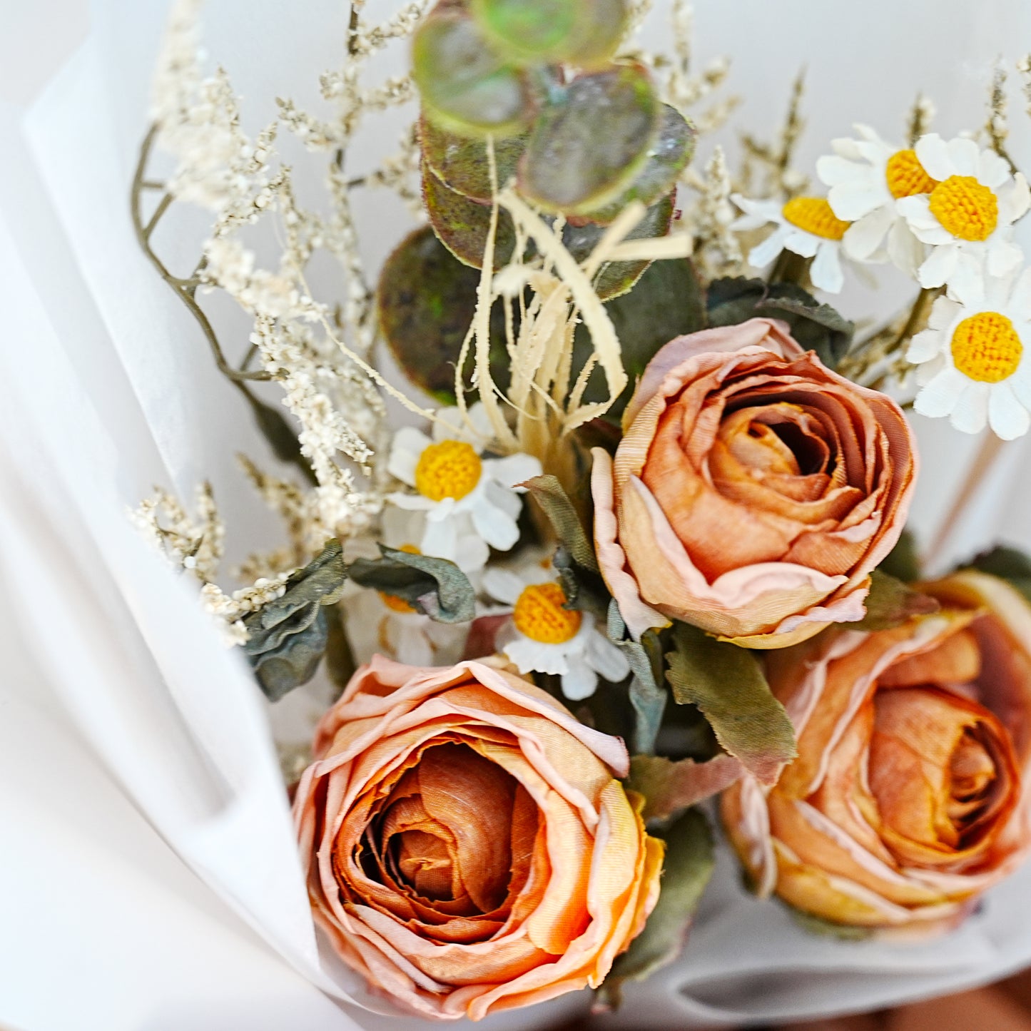 Everlasting Bouquet - Brown